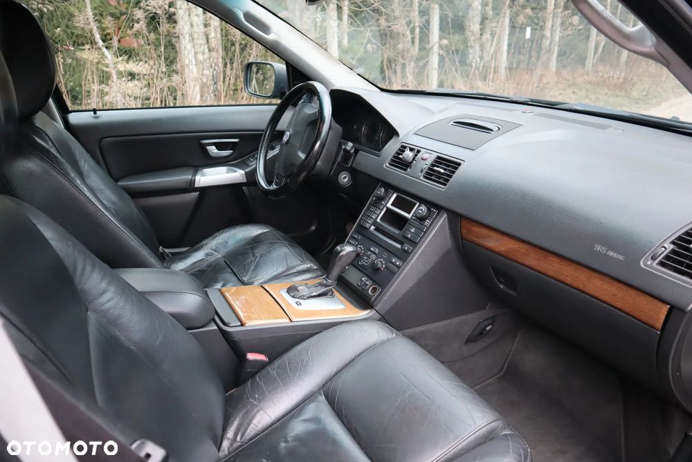 Volvo XC 90 2.4D Momentum - 18