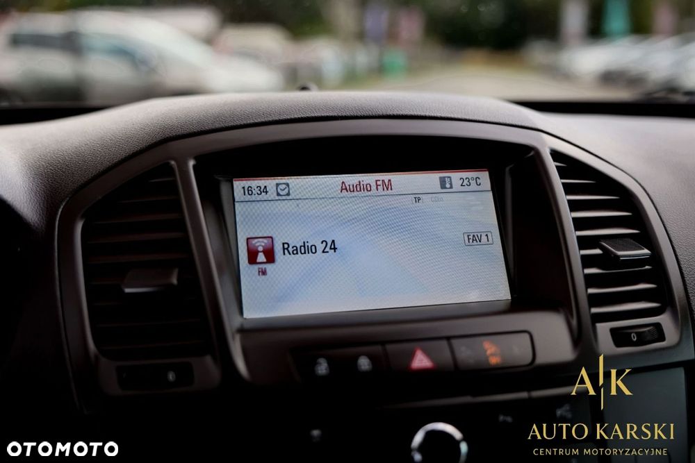 Opel Insignia - 22