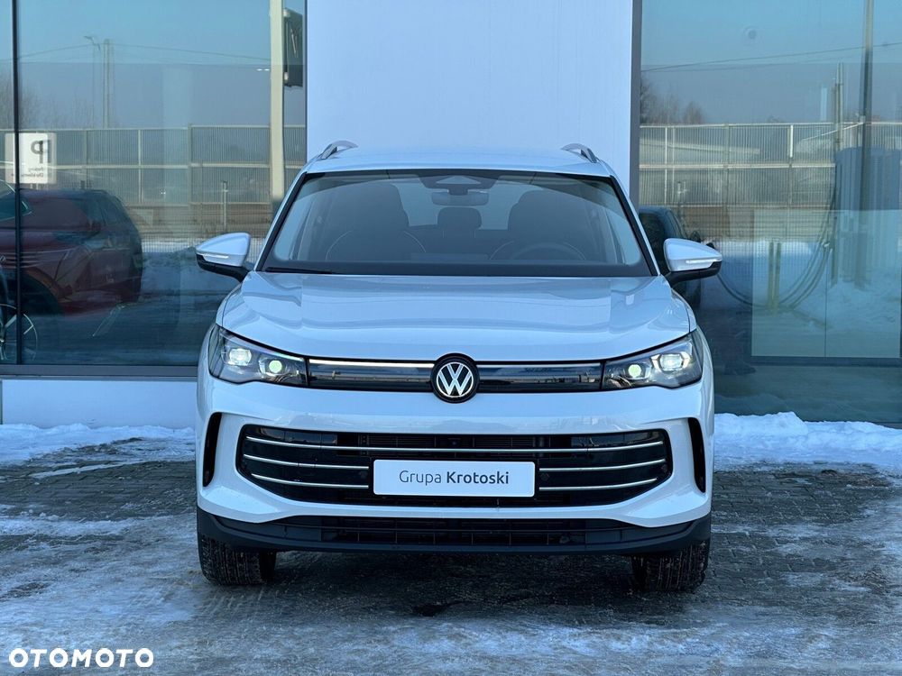 Volkswagen Tiguan - 2