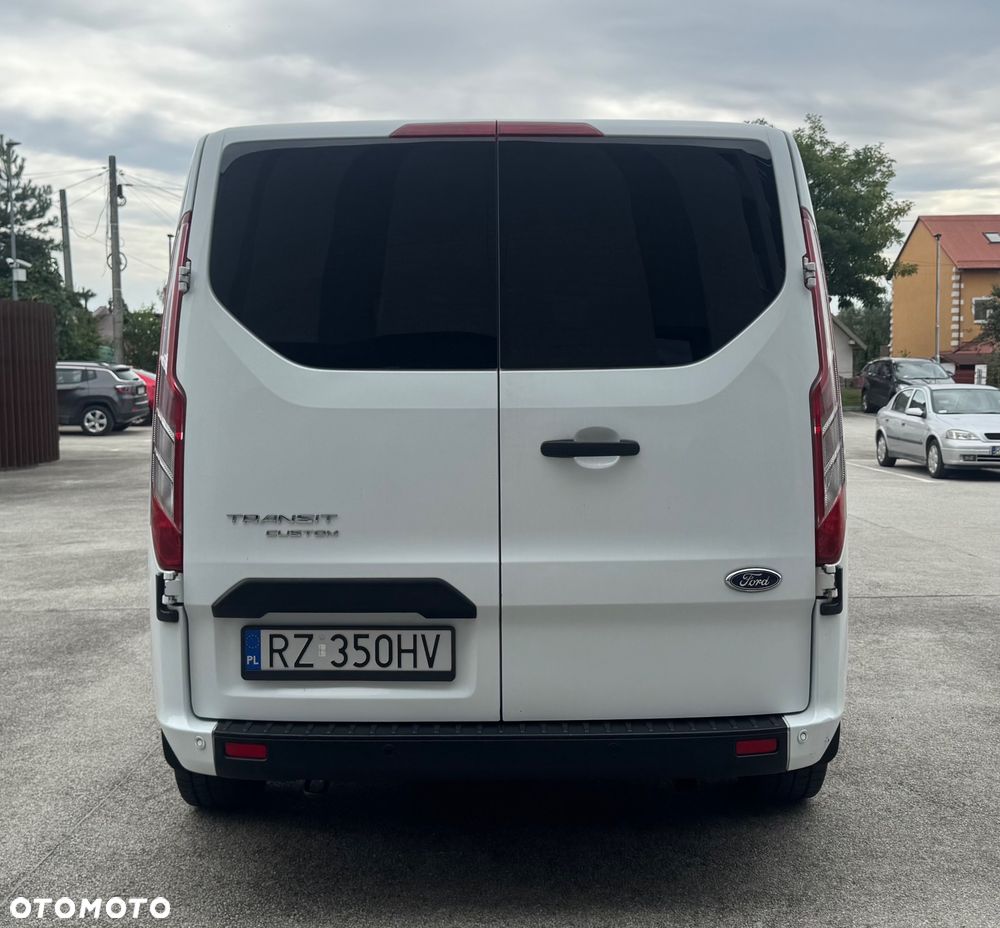 Ford Transit Custom 310 L2H1 Limited - 8