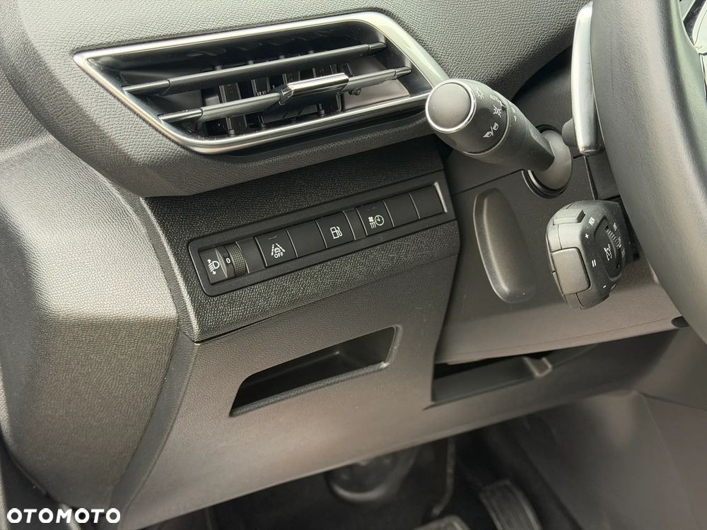 Peugeot 3008 225 e-EAT8 Allure - 19