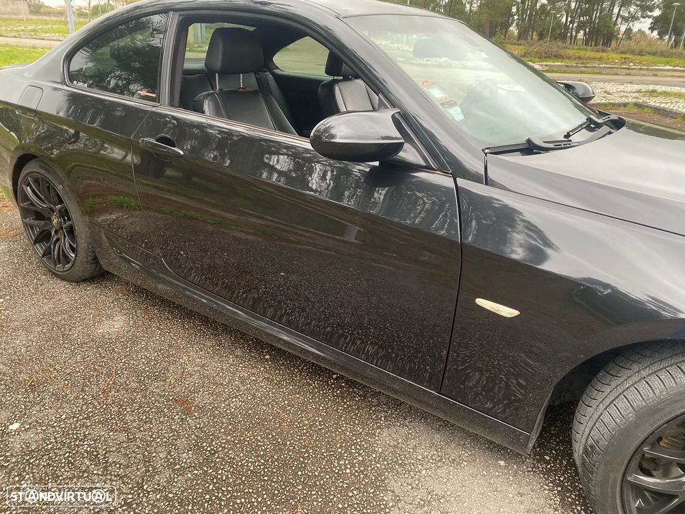 BMW 320 d Coupe - 16