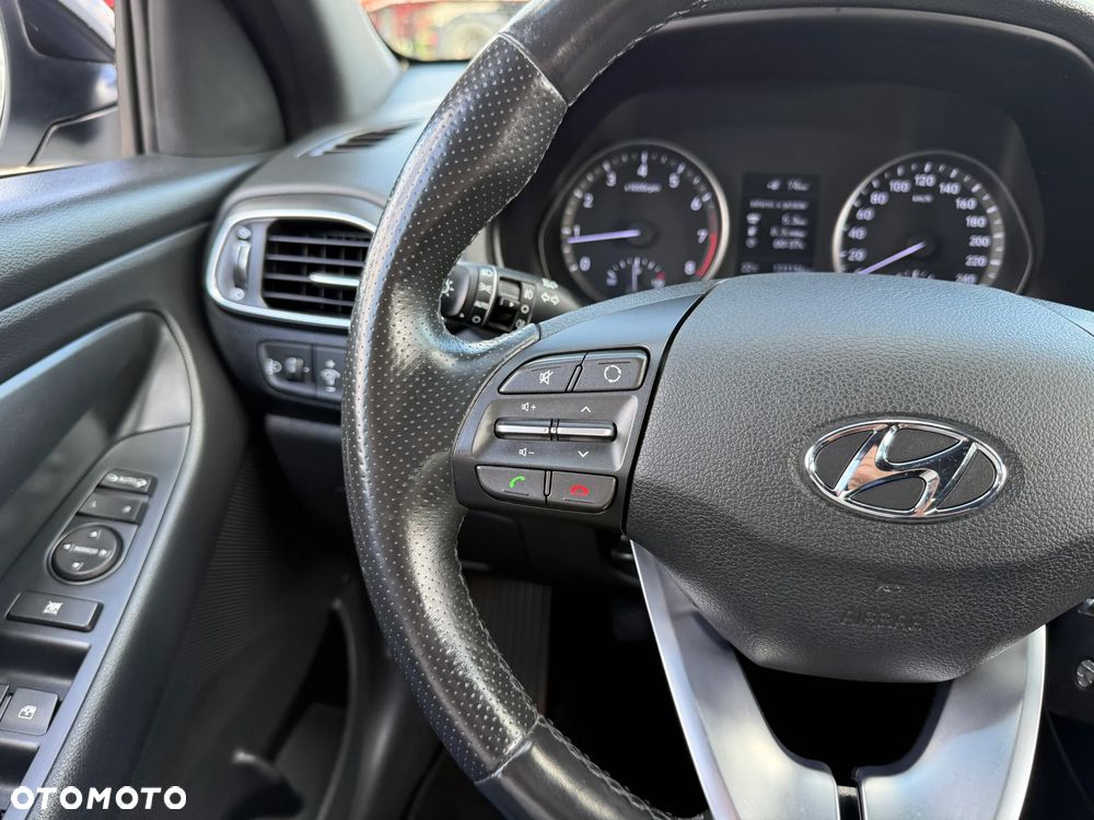 Hyundai i30 1.4 Passion - 15