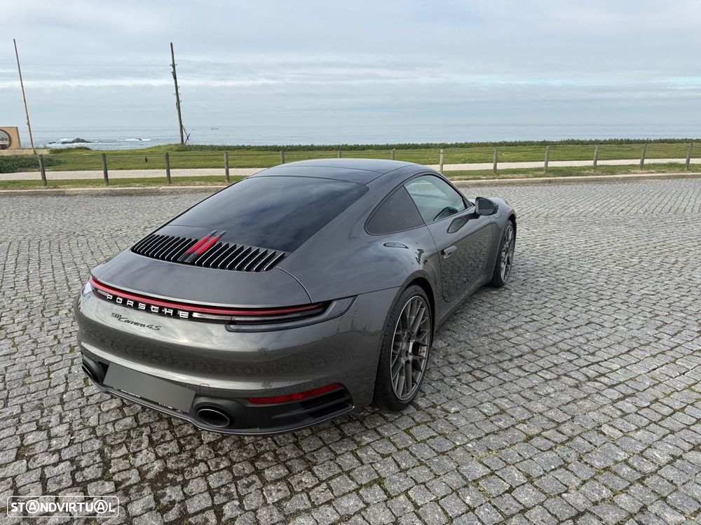 Porsche 911 Série F - 9