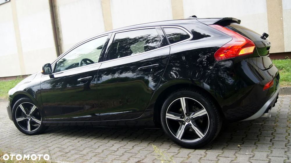 Volvo V40 T3 Drive-E R-Design Momentum - 18