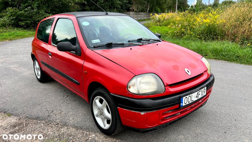 Renault Clio 1.2 RN - 1