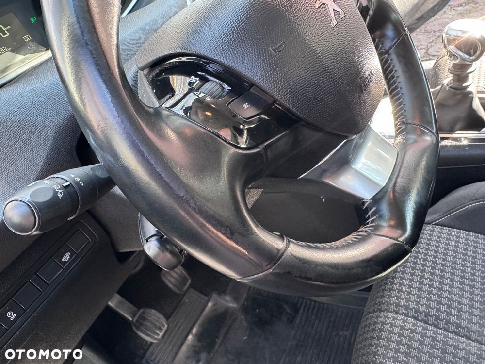 Peugeot 308 1.5 BlueHDi Active Pack Business S&S - 12