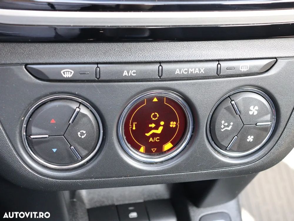 Peugeot 301 1.5 BlueHDI FAP Allure - 15