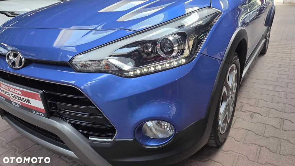 Hyundai i20 1.4 Comfort - 12