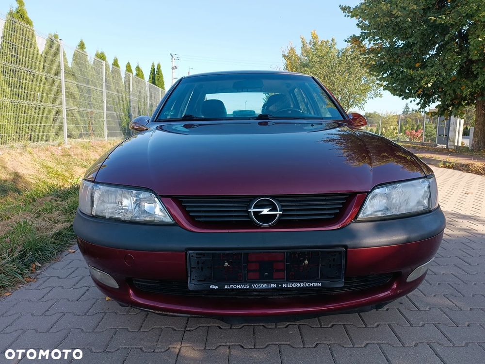 Opel Vectra - 8