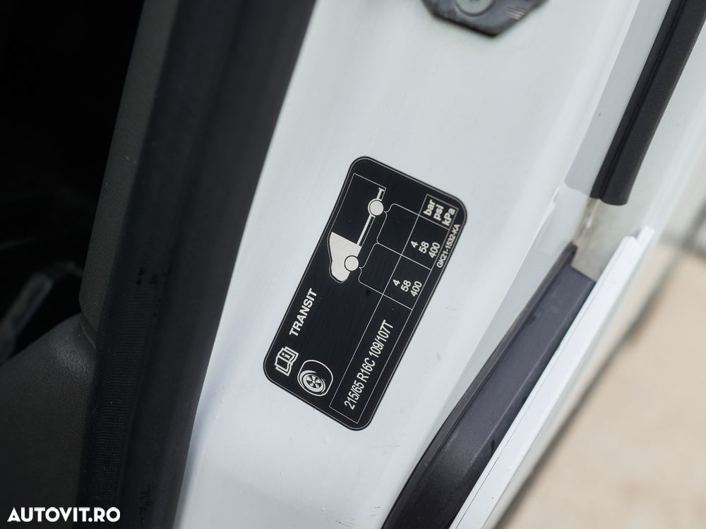 Ford Transit Custom - 28