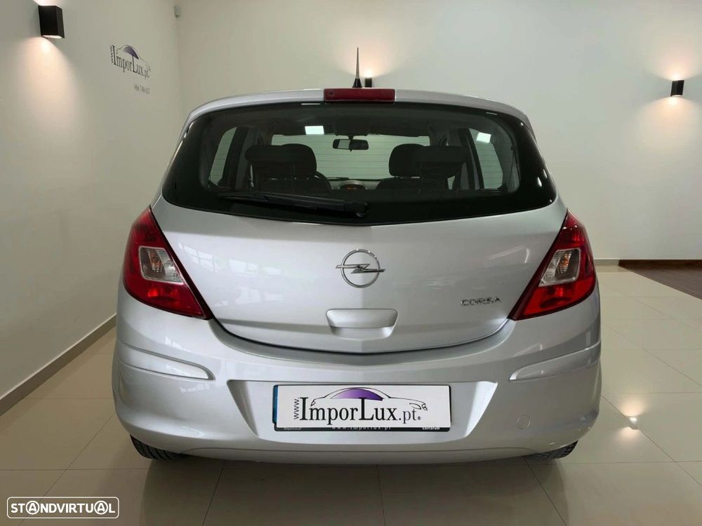 Opel Corsa 1.2 Cosmo - 8