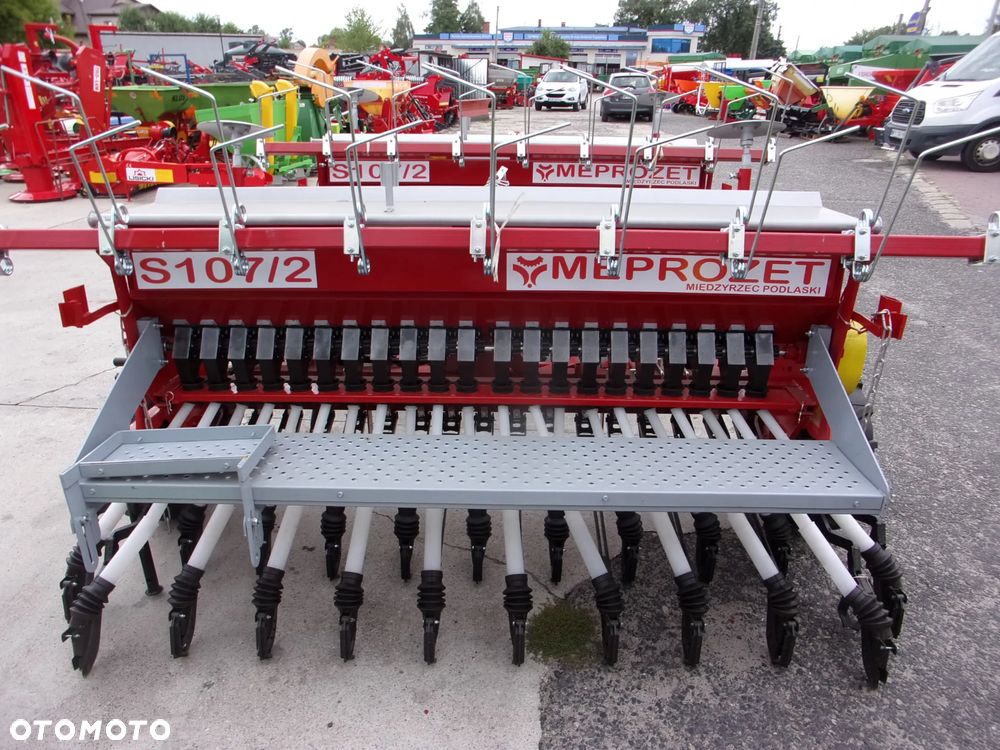 Meprozet Siewnik zbożowy 2-talerzowy S117T MEPROZET 3,0m; Siewnik zbożowy stopkowy-redlicowy S107/2 MEPROZET 2,5m; Siewnik zbożowy stopkowy-redlicowy S107 MEPROZET 3,0m - 37
