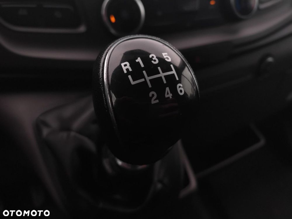 Ford Transit - 16