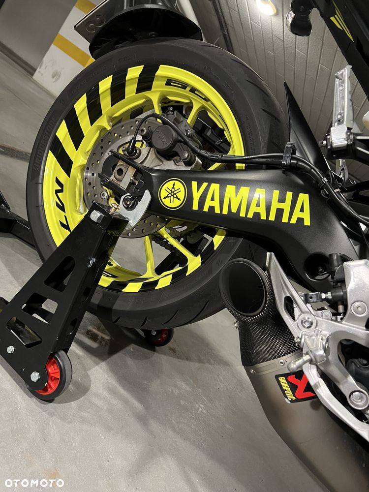 Yamaha MT - 11