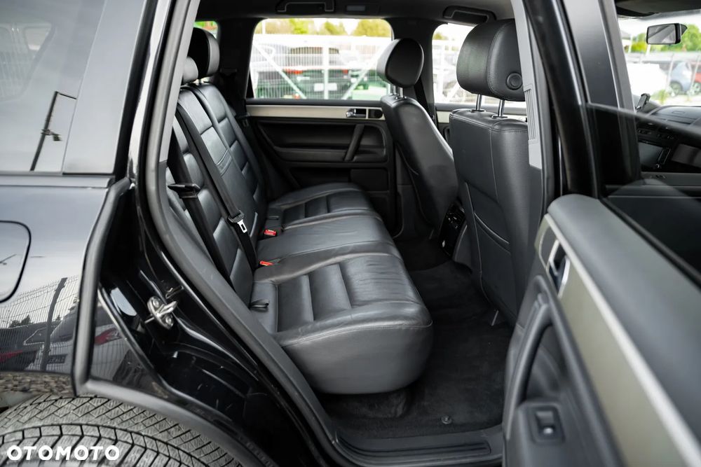 Volkswagen Touareg 3.0 V6 TDI DPF Automatik - 24