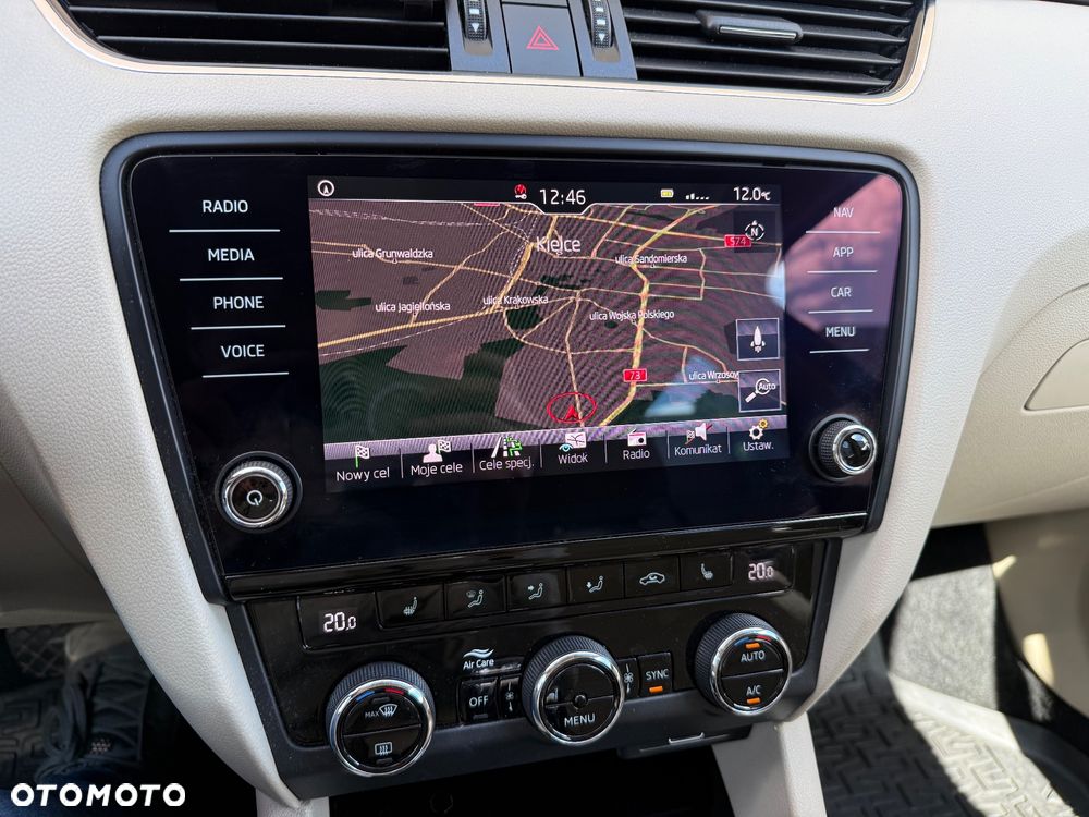 Skoda Octavia 1.6 TDI Style DSG - 12