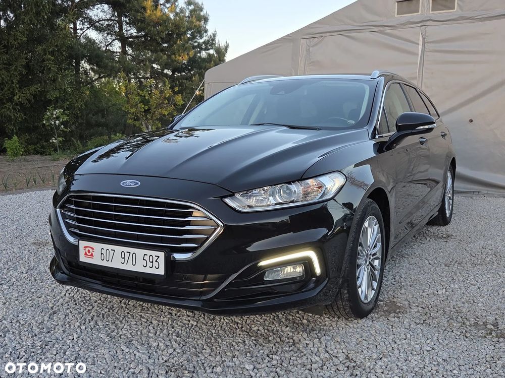 Ford Mondeo 2.0 Hybrid Titanium - 27