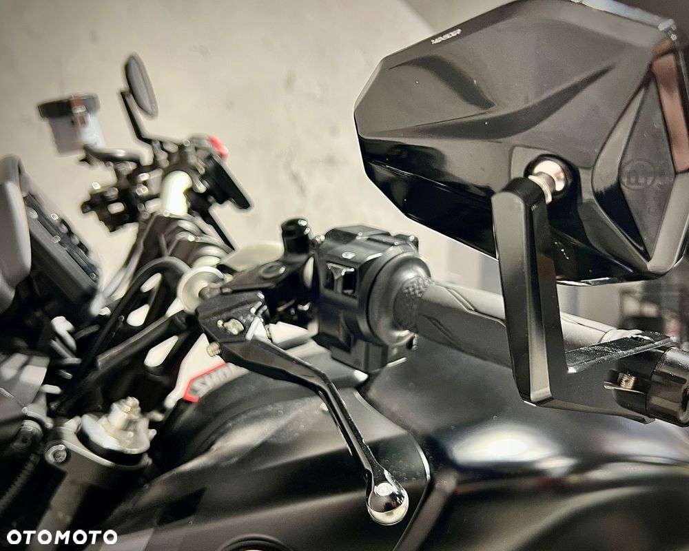 Yamaha MT - 10