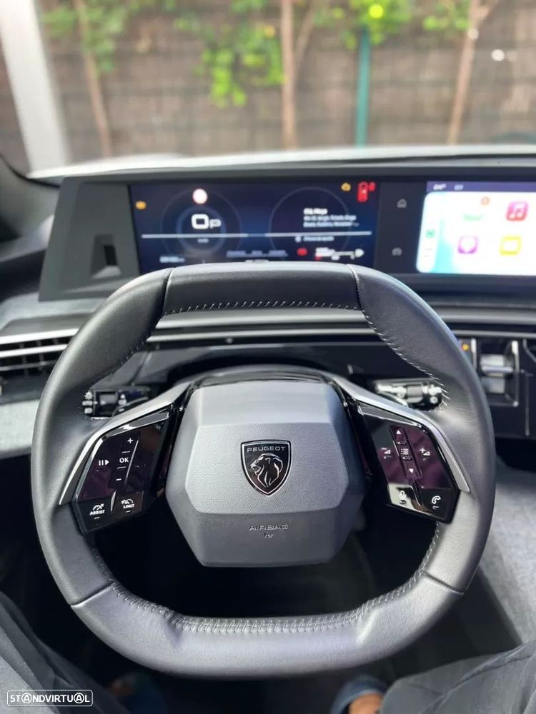 Peugeot 5008 1.2 Hybrid Allure e-DCS6 - 14