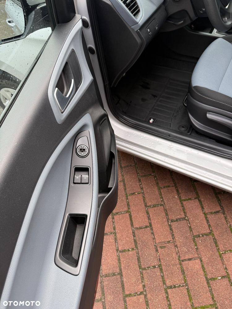 Hyundai i20 1.2 Classic - 10