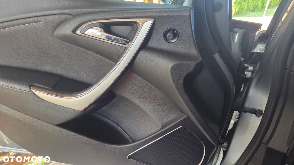 Opel Astra 1.4 T Cosmo - 7
