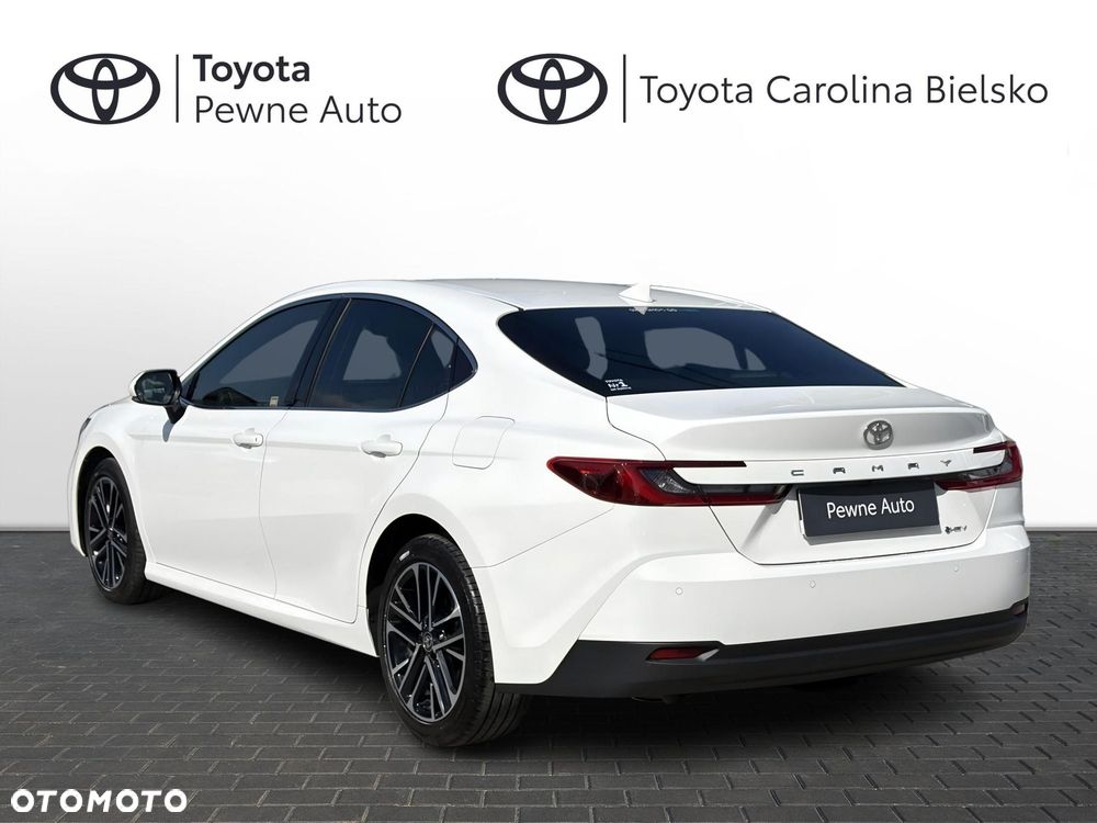 Toyota Camry - 2
