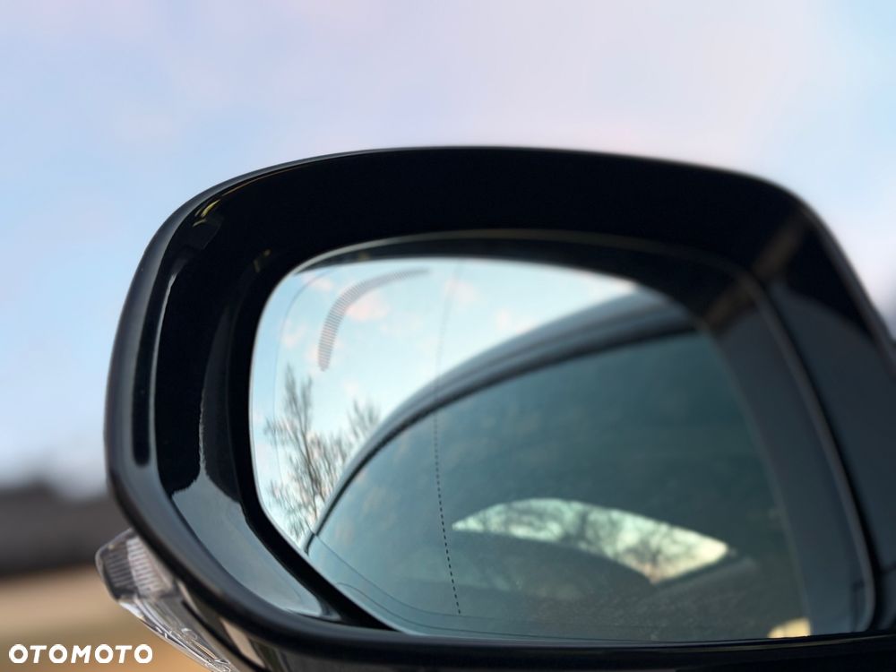Volvo XC 60 B4 D Plus Dark - 7