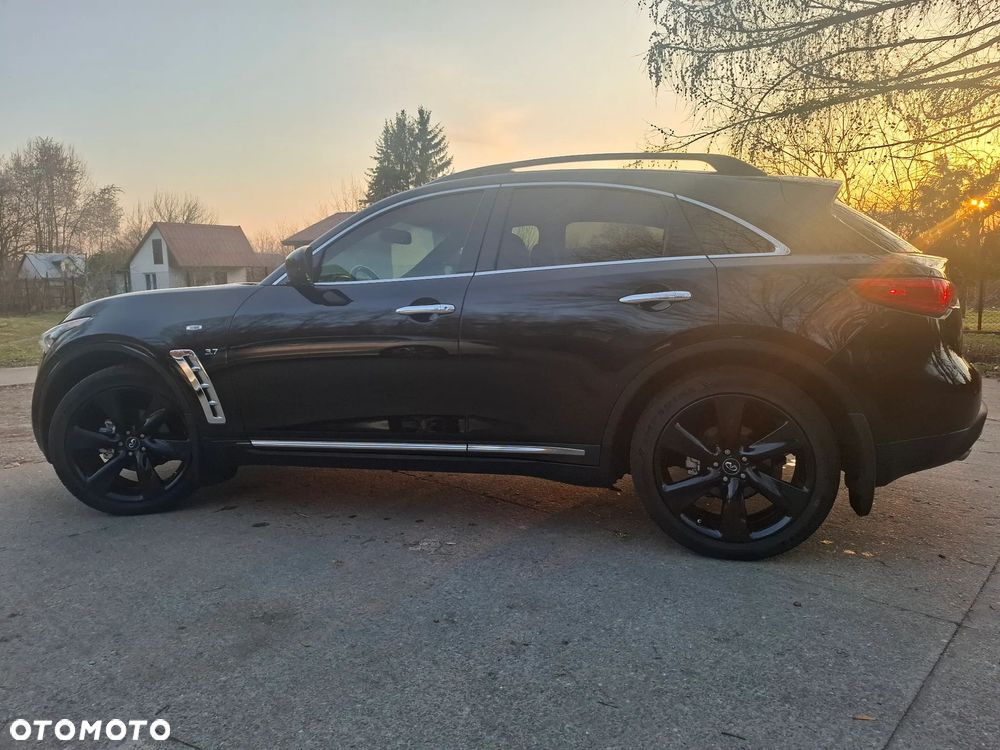 Infiniti QX70 3.7 AWD S Premium - 7