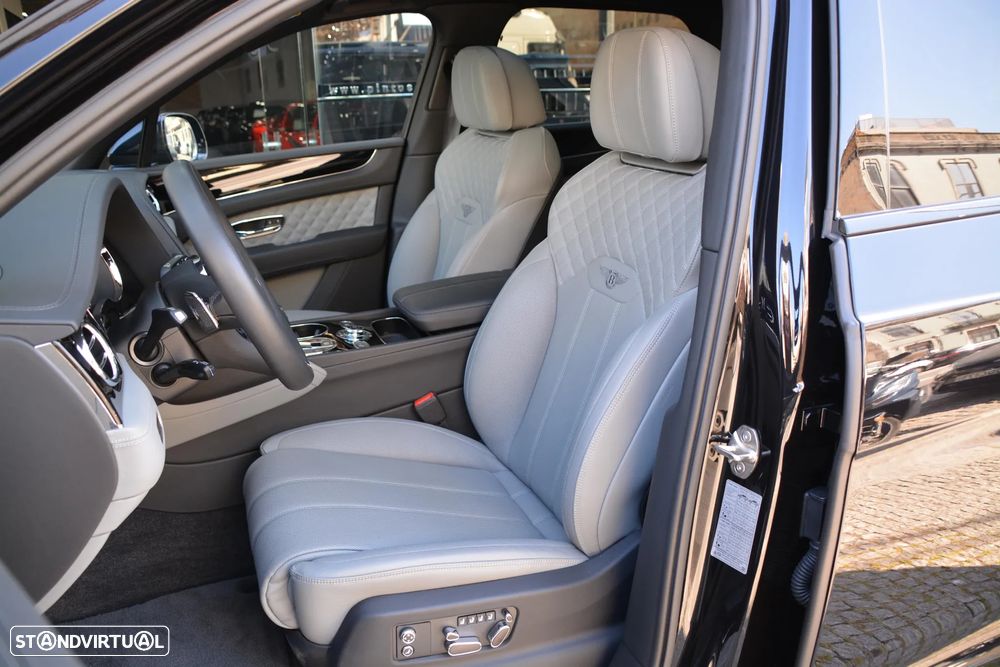 Bentley Bentayga Hybrid - 44