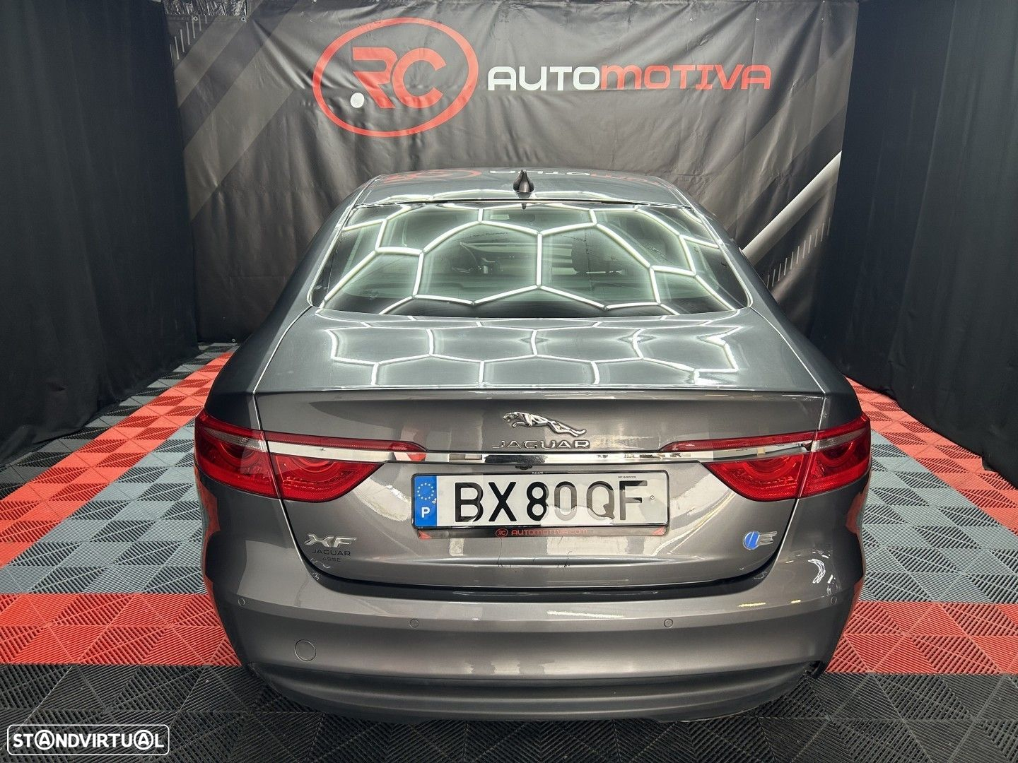 Jaguar XF 2.0 D Prestige Aut. - 5