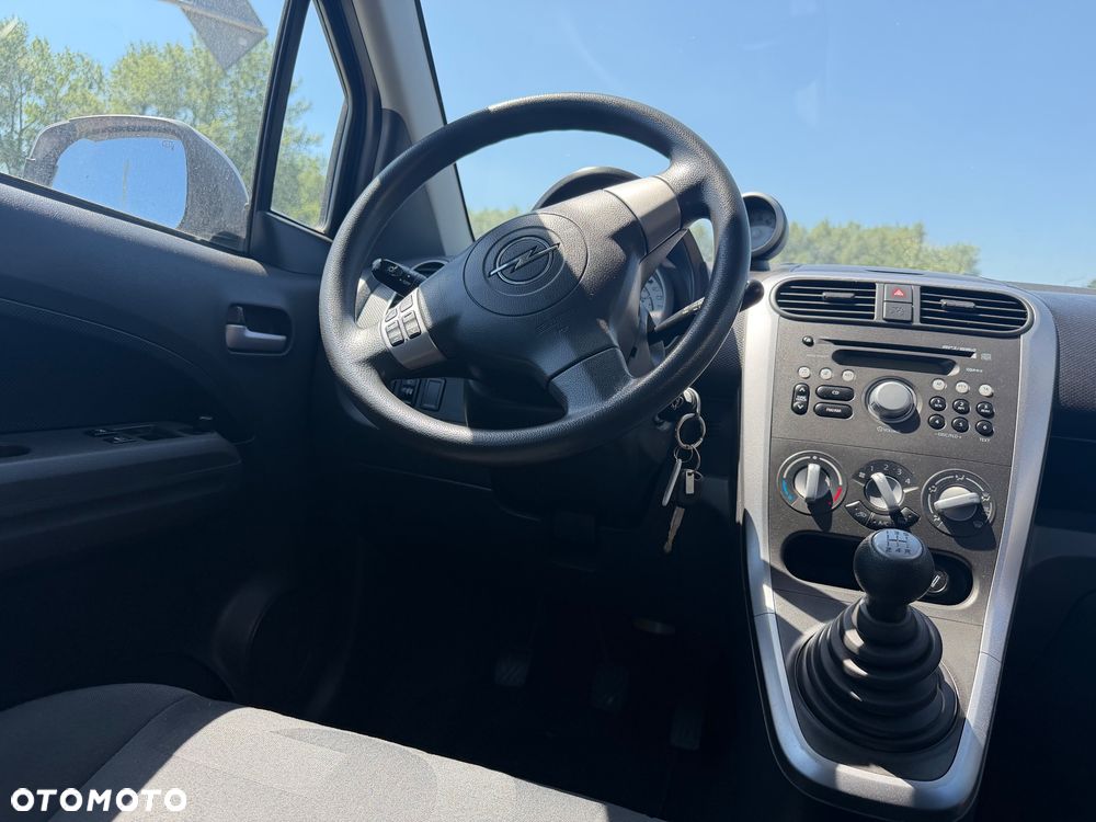 Opel Agila 1.2 Base / Club - 25