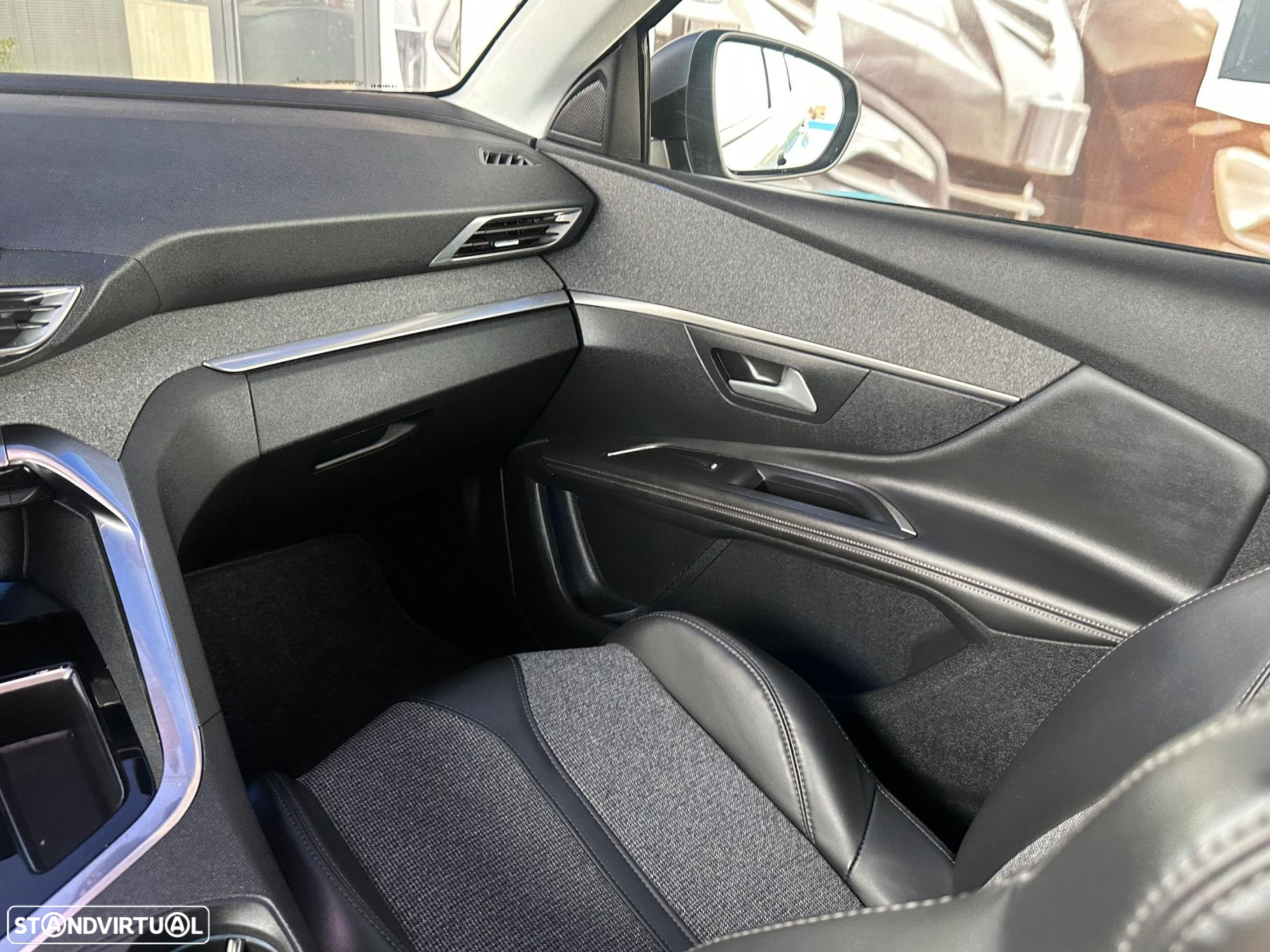 Peugeot 3008 1.6 BlueHDi Allure EAT6 - 35