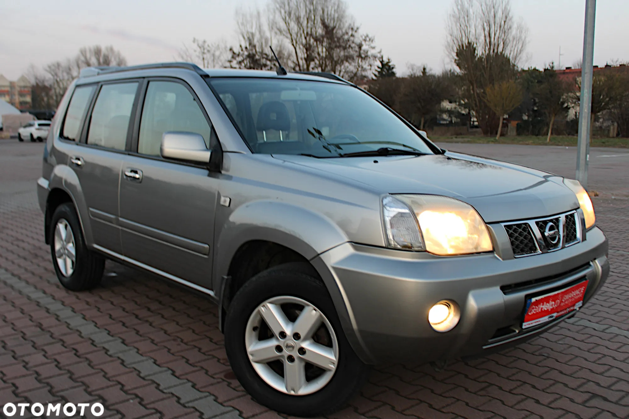 Nissan X-Trail 2.5 4x4 Elegance - 15