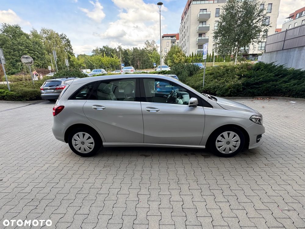 Mercedes-Benz Klasa B 180 (CDI) d 7G-DCT Style - 6