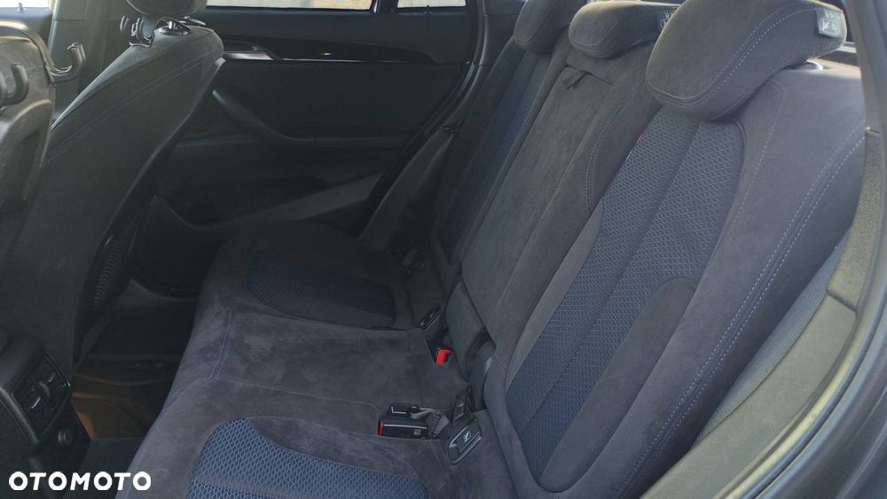 BMW X1 sDrive18d M Sport sport - 11