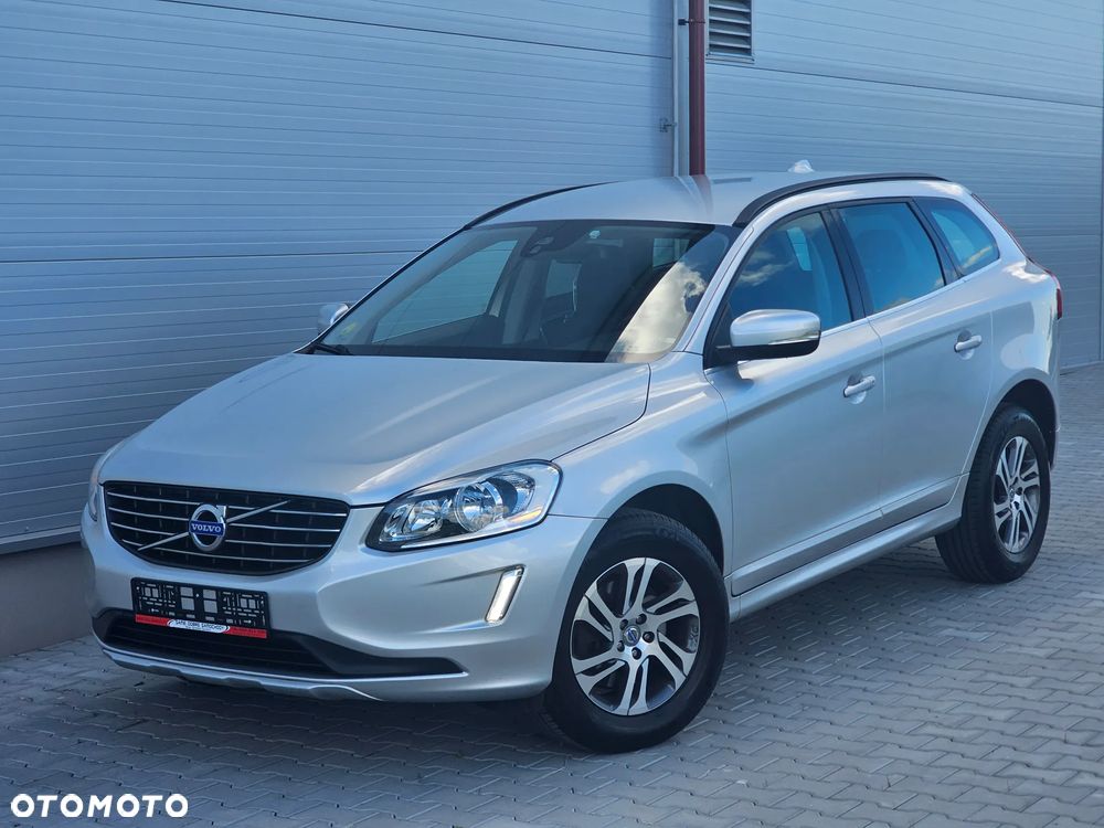 Volvo XC 60 D3 Momentum - 8