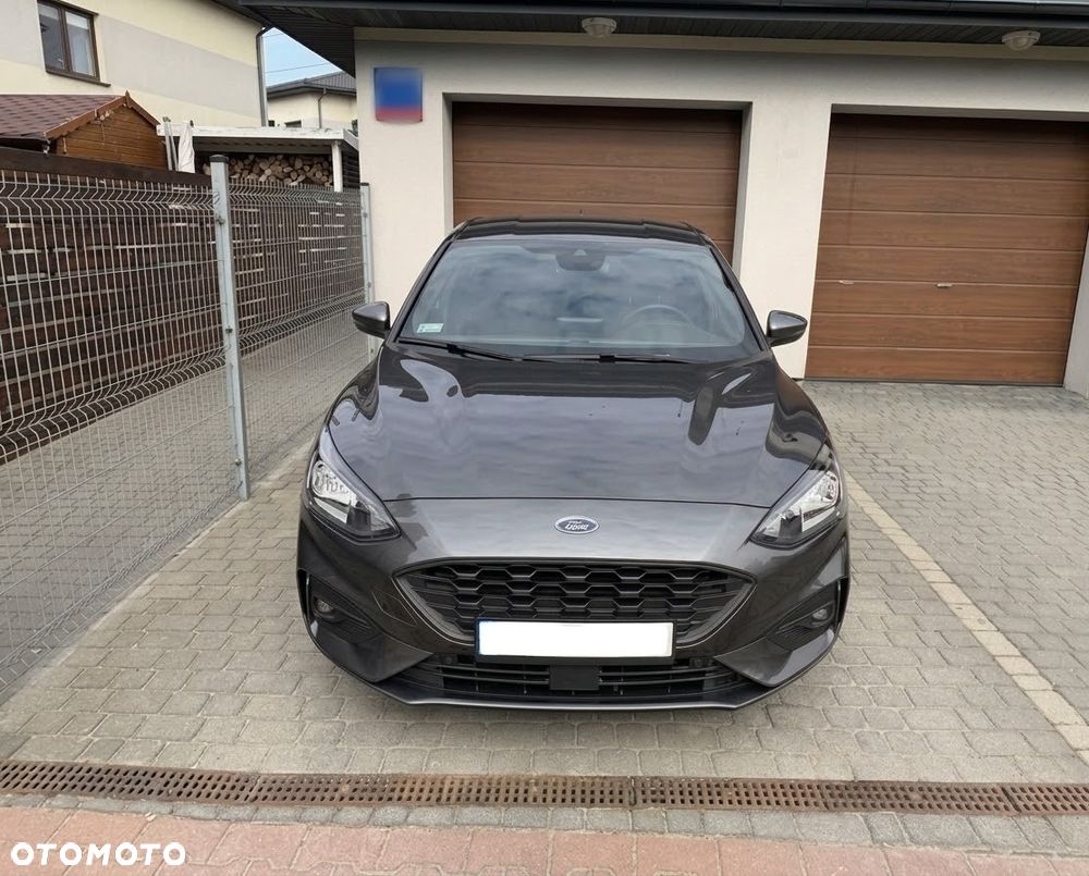 Ford Focus 1.5 EcoBoost ST-Line - 4