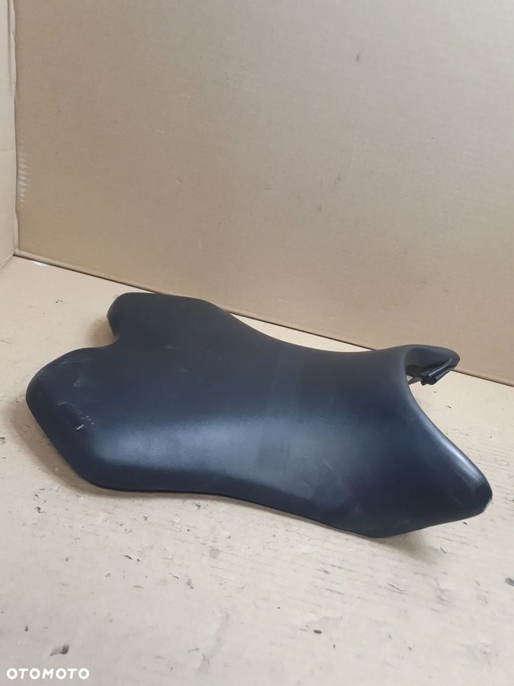 YAMAHA R1 RN19 SIEDZENIE KIEROWCY - 4