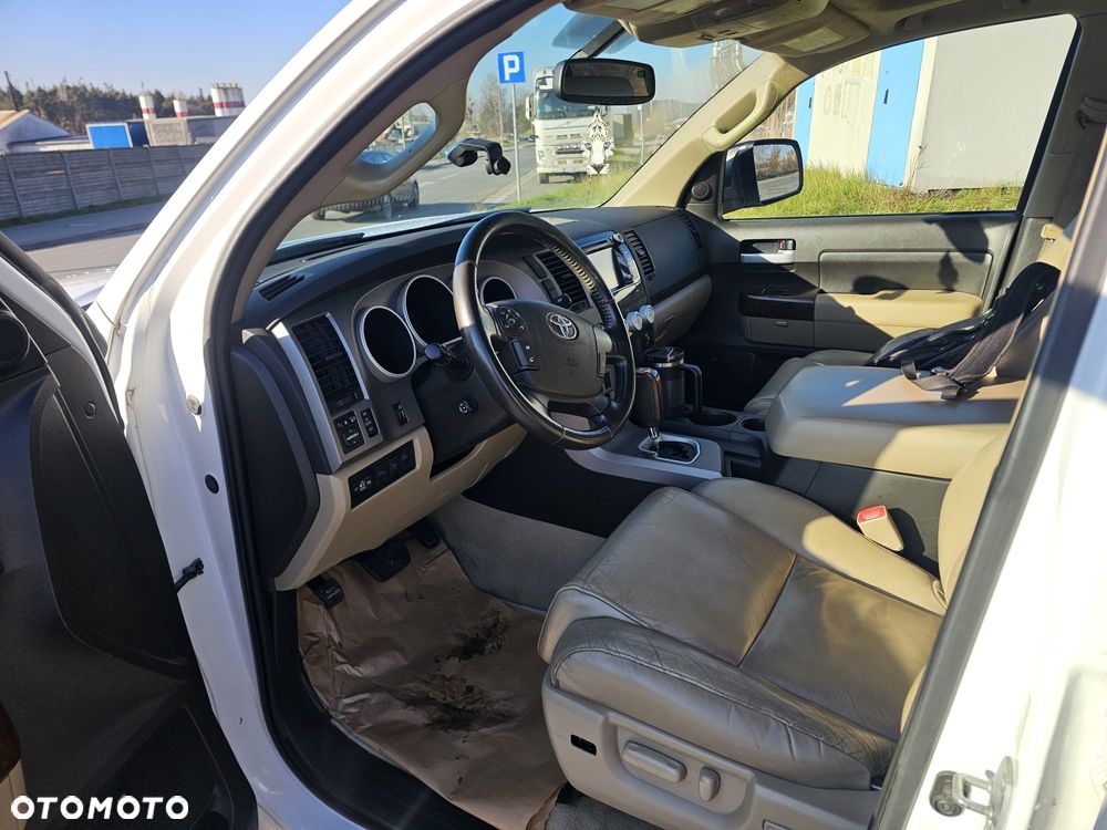 Toyota Tundra 5.7 4x2 Double Cab SR5 - 6
