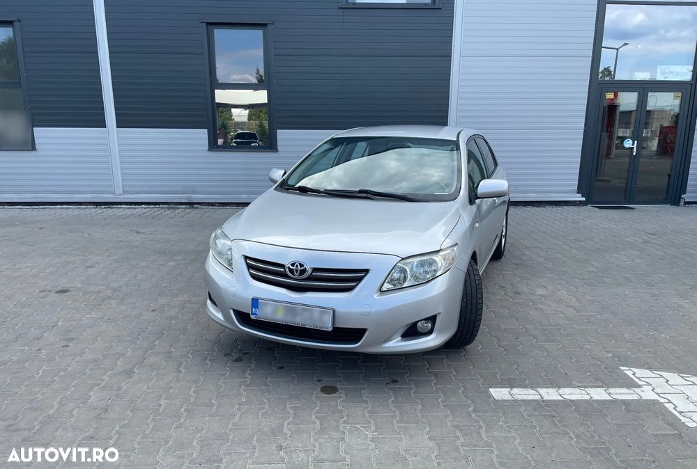 Toyota Corolla 1.4 D-4D Sedan Terra - 5