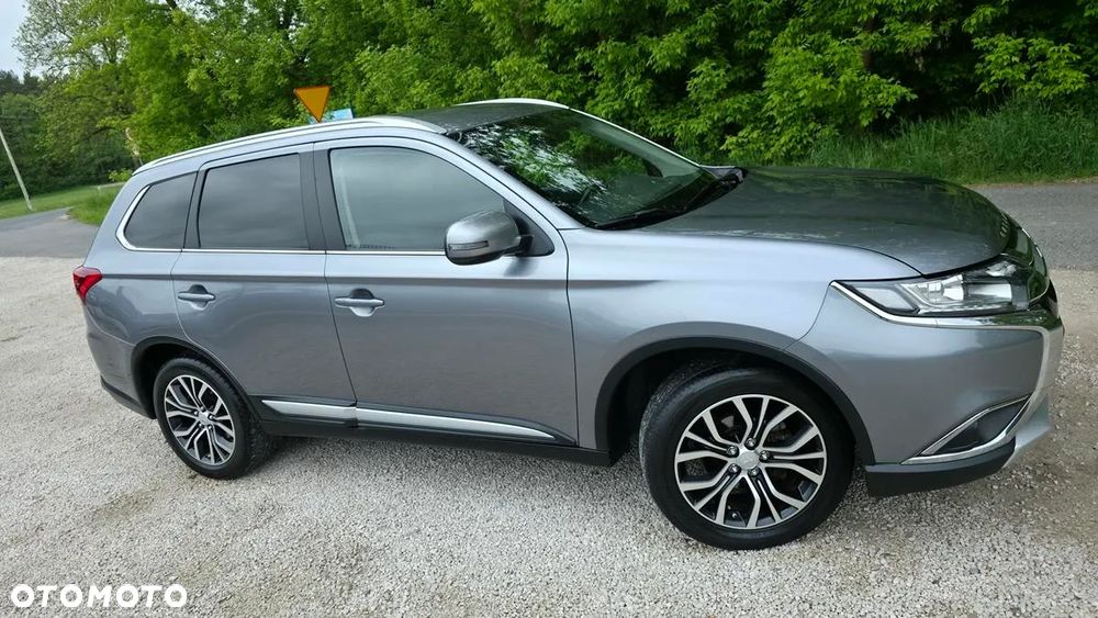 Mitsubishi Outlander 2.0 2WD CVT Edition - 11