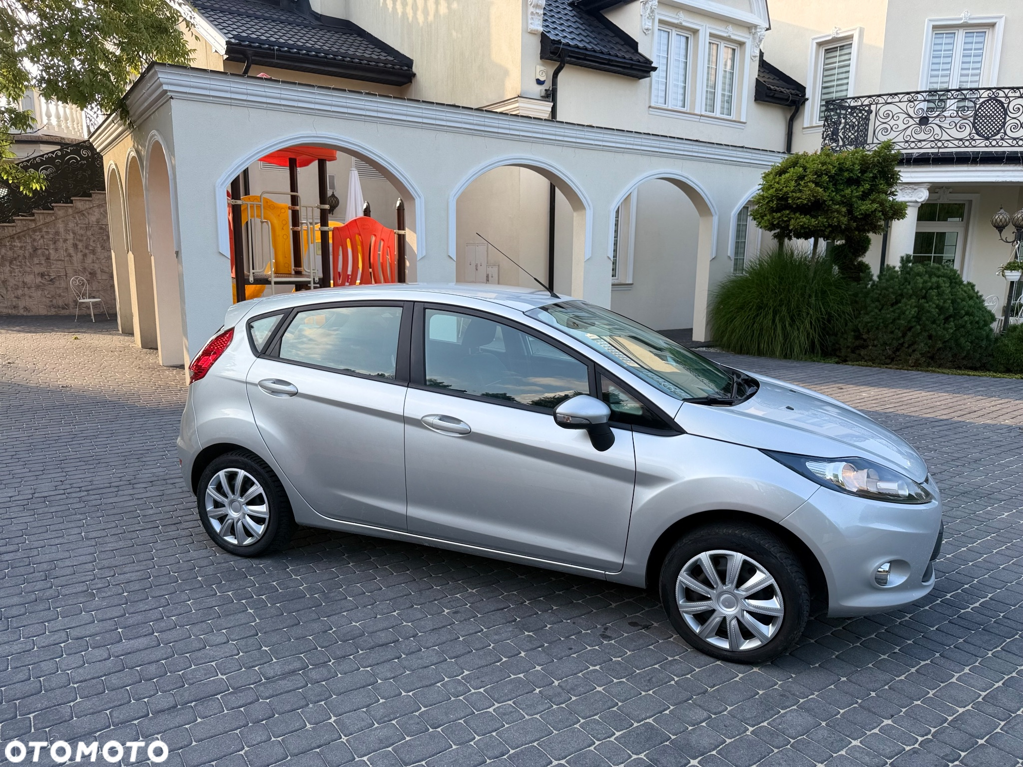 Ford Fiesta 1.25 Ambiente - 8