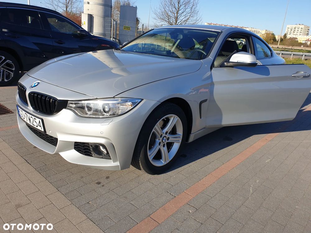 BMW Seria 4 428i xDrive Sport-Aut Luxury Line - 11