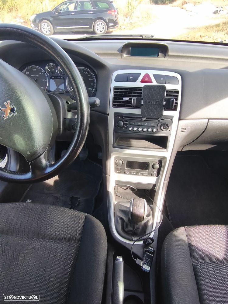 Peugeot 307 SW 1.6 HDi FAP Executive - 12