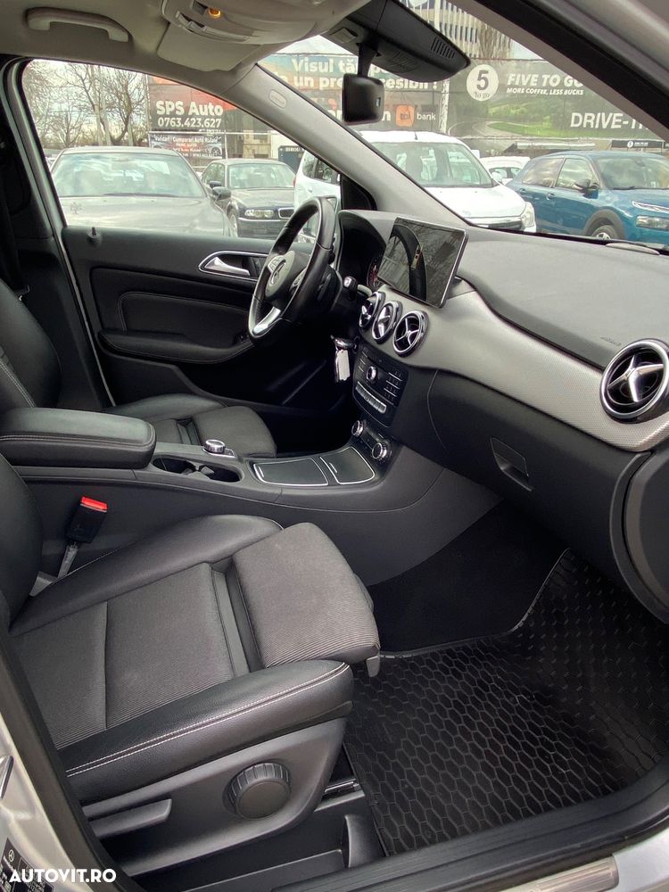 Mercedes-Benz B 180 d 7G-DCT AMG Line - 19