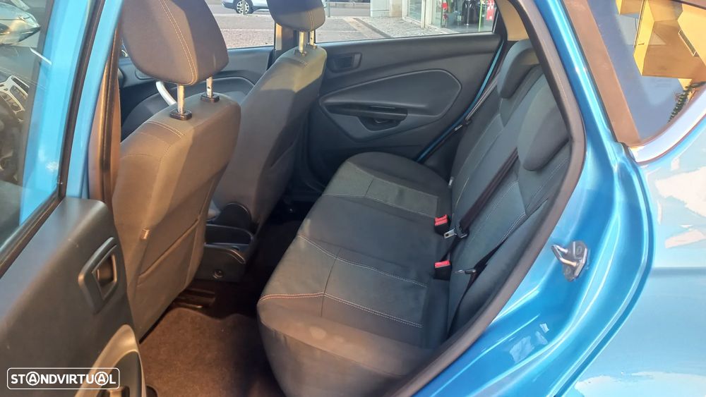 Ford Fiesta 1.4 TDCI Ghia - 6