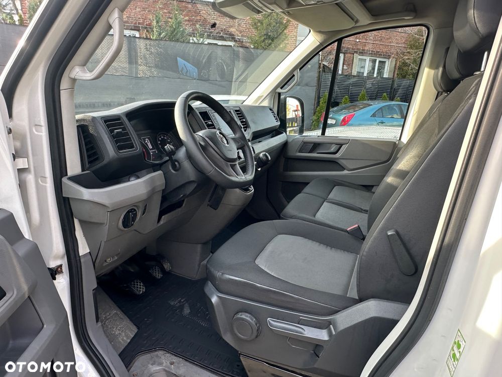 Volkswagen Crafter - 11