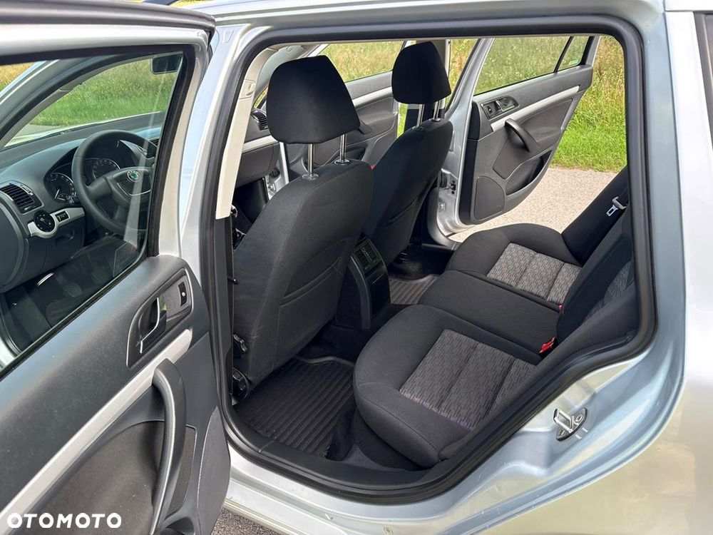 Skoda Octavia 2.0 TDI Ambiente - 22