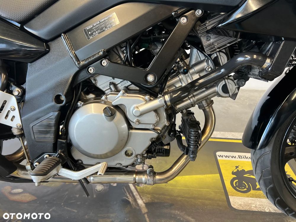 Suzuki V-STROM - 23